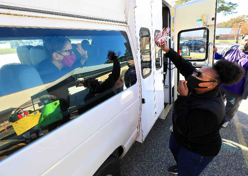 VersAbility serves up Thanksgiving meals and Heartfelt Hellos in Festive Drive-Thru