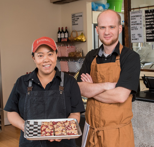 Caterer Soul N’ Vinegar pivoting to single-serve takeout meals
