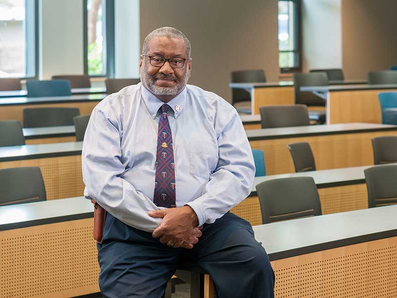Professor Clarence Thomas of Robertson School to Retire at End of Semester