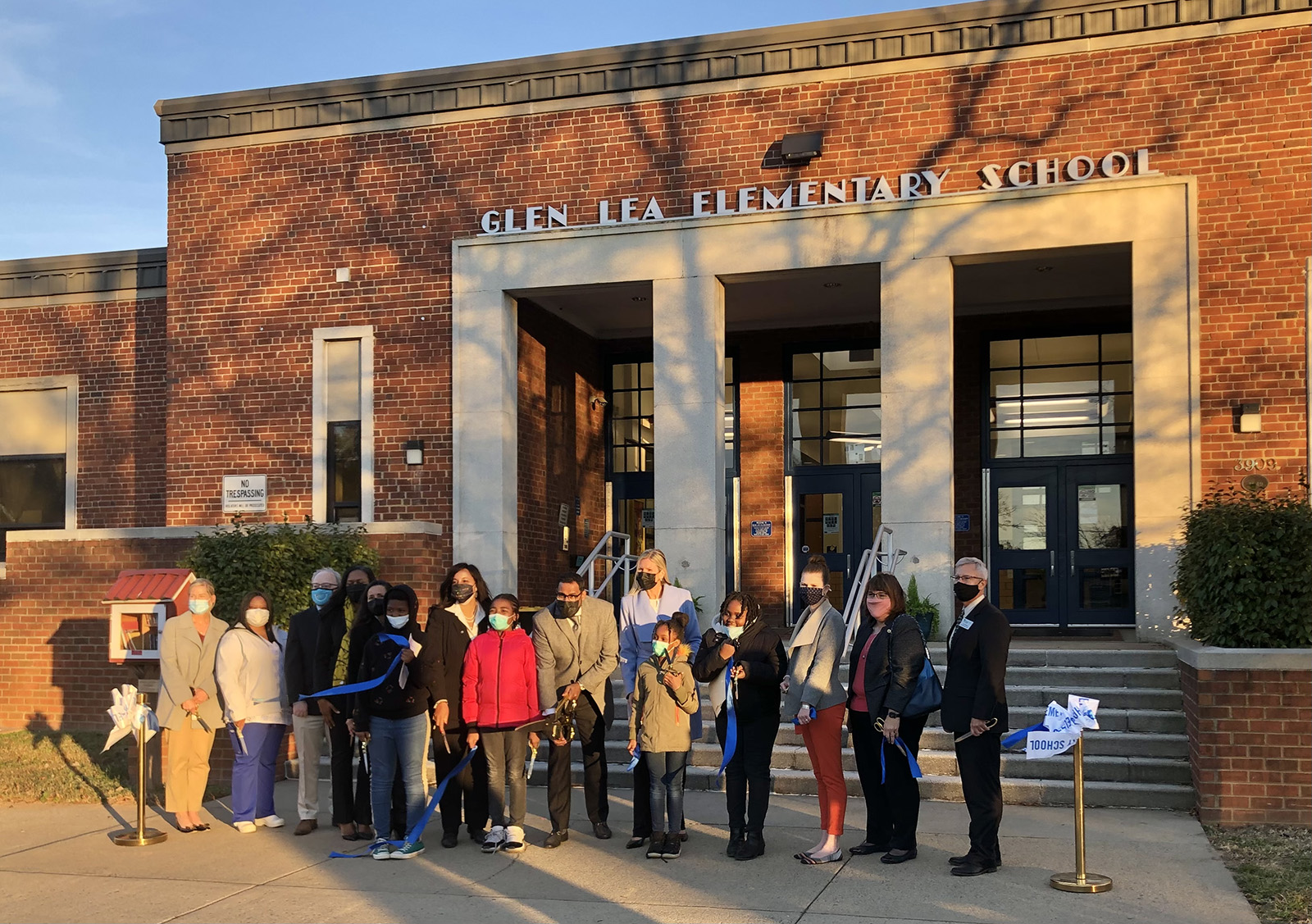 Newly christened telehealth clinic will expand health care access for Glen Lea Elementary School students