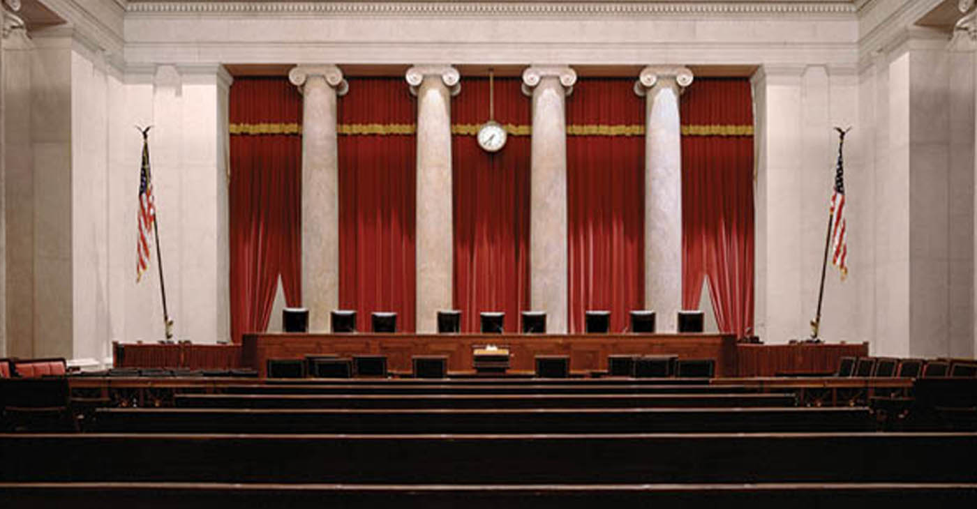 BREAKING NEWS: U.S. Supreme Court Gives Immunity to Trump’s Alleged Criminal Acts